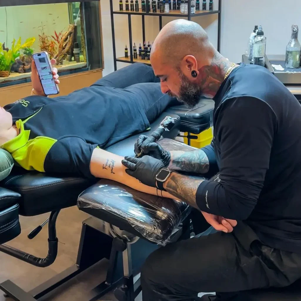 Artiesten bij Wizard of Ink Enschede